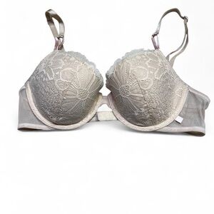 Victoria's Secret lace underwire bra